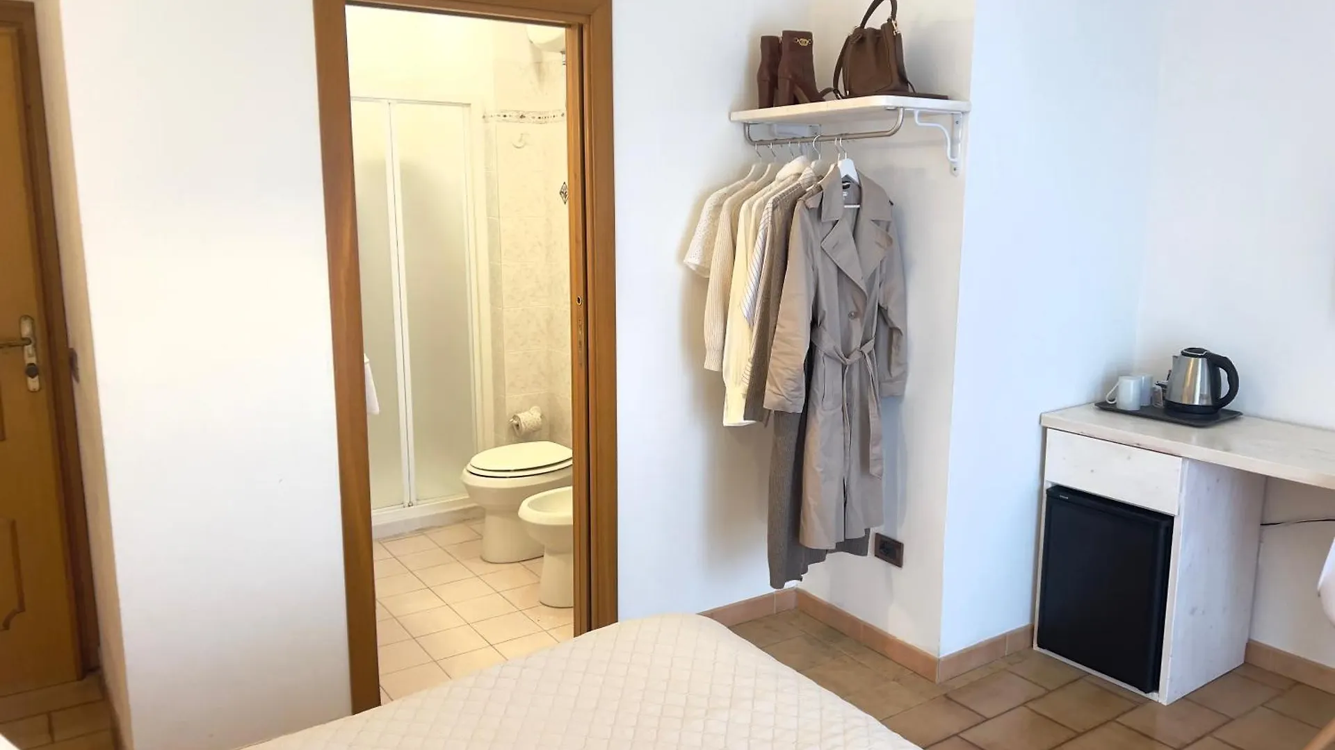 Villa Lavinia B&B Fiorino Montescudaio