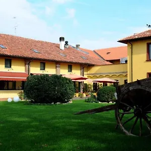 Cascina Marisa 3* Opera