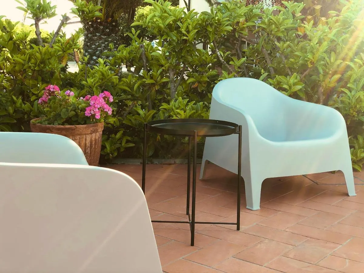 Villa Lavinia B&B Fiorino 3*, Montescudaio Italy